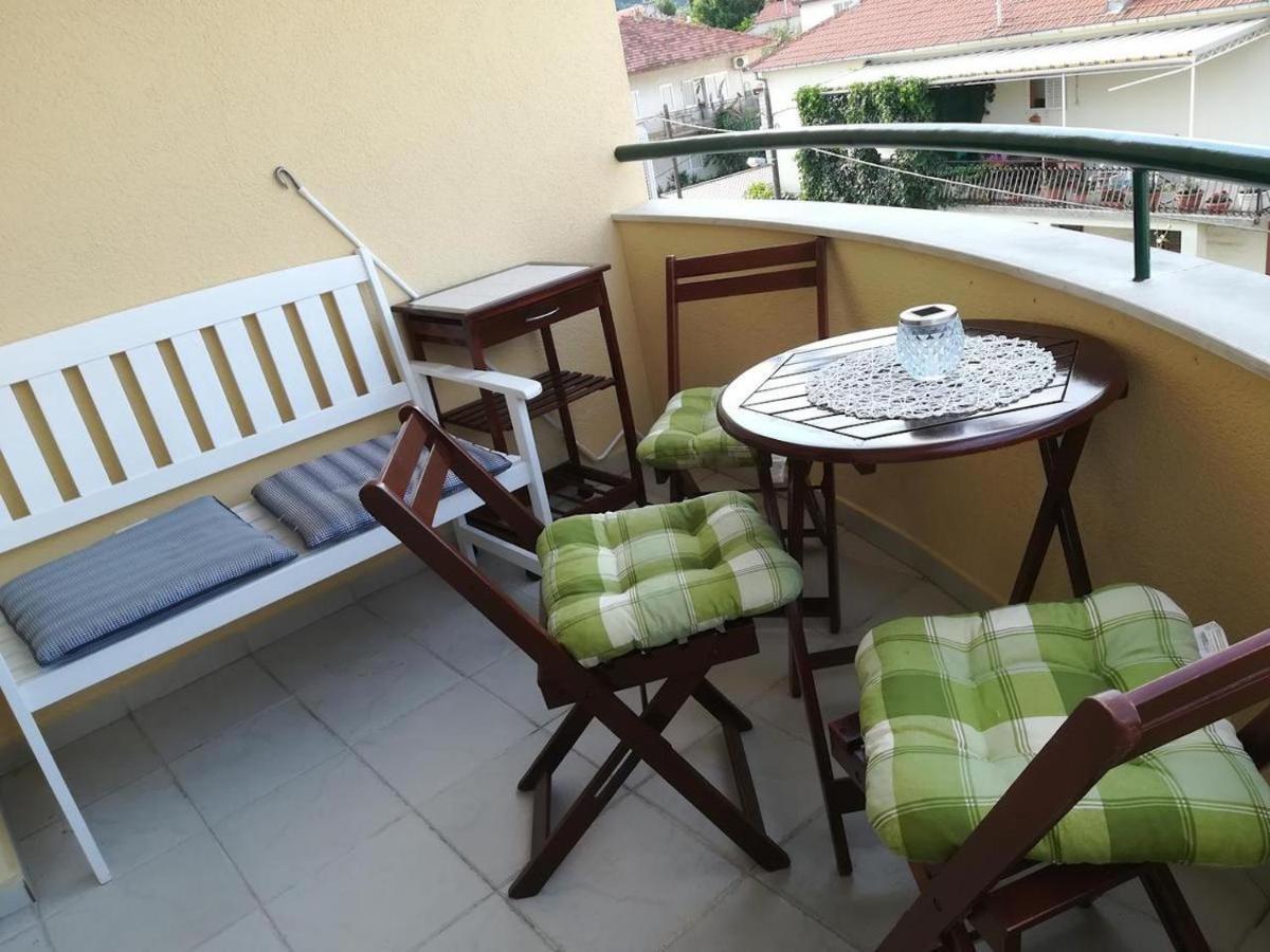 Mentha Apartments Trogir Exterior photo
