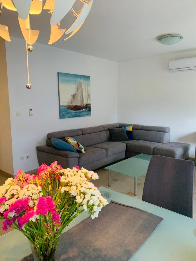 Mentha Apartments Trogir Exterior photo