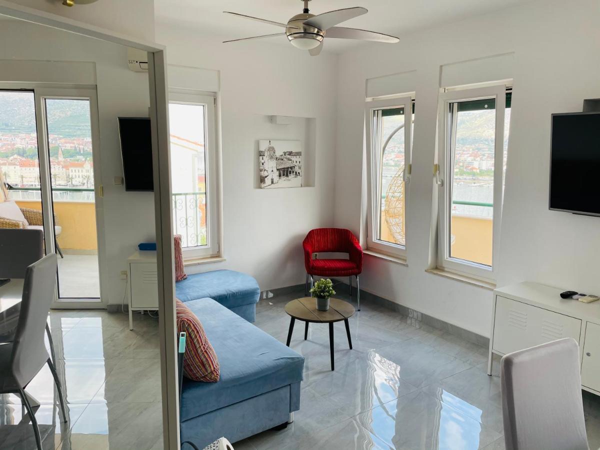 Mentha Apartments Trogir Exterior photo